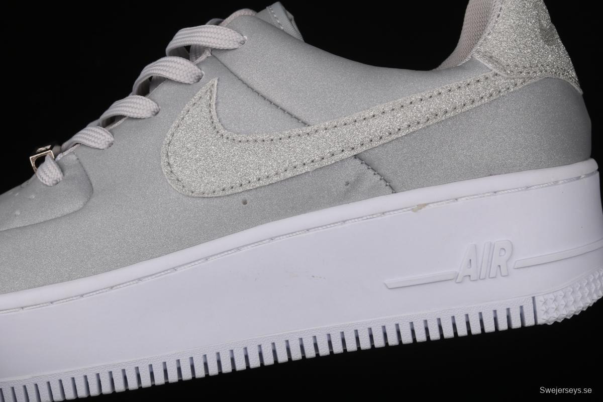 NIKE AF1 Sage Low shoes with thick soles CQ7510-017